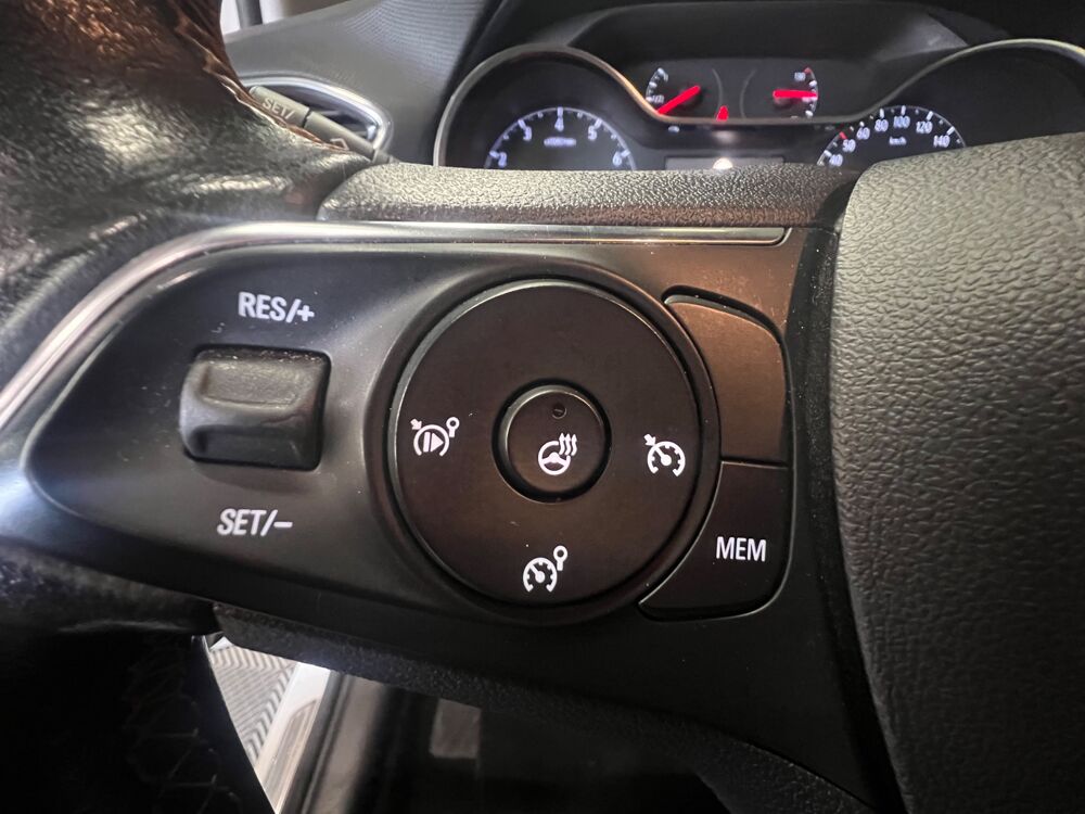 Crossland X 1.2 T 130cv ULTIMATE CARPLAY + SIEGE ET VOLANT CHAUFFANT + T 2019 occasion 26100 Romans-sur-Is&egrave;re