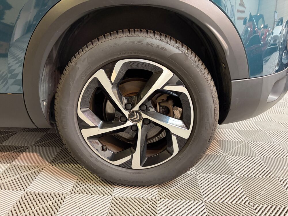 C5 aircross 1.2 130ch SHINE CARPLAY/ CAMERA DE RECUL/ ANGLES MORTS 2019 occasion 78125 Gazeran