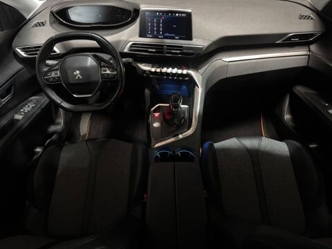 3008 GENERATION-II 1.6 120 CH ALLURE / CAMERA 360 / CARPLAY / COU 2017 occasion 29000 Quimper