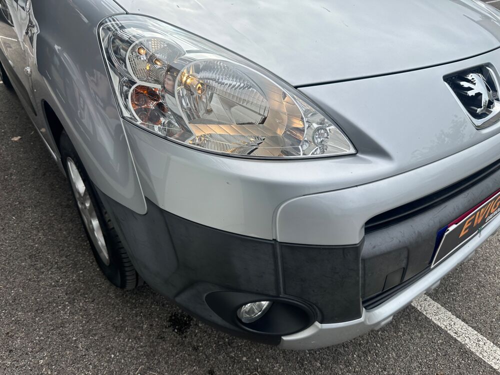 Partner Tepee 1.6L HDI 110ch TENDANCE - RADARS AR + ATTELAGE 2008 occasion 38420 Le Versoud
