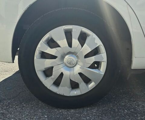 Yaris 1.0 VVTI 70 ACTIVE 2015 occasion 74600 Seynod