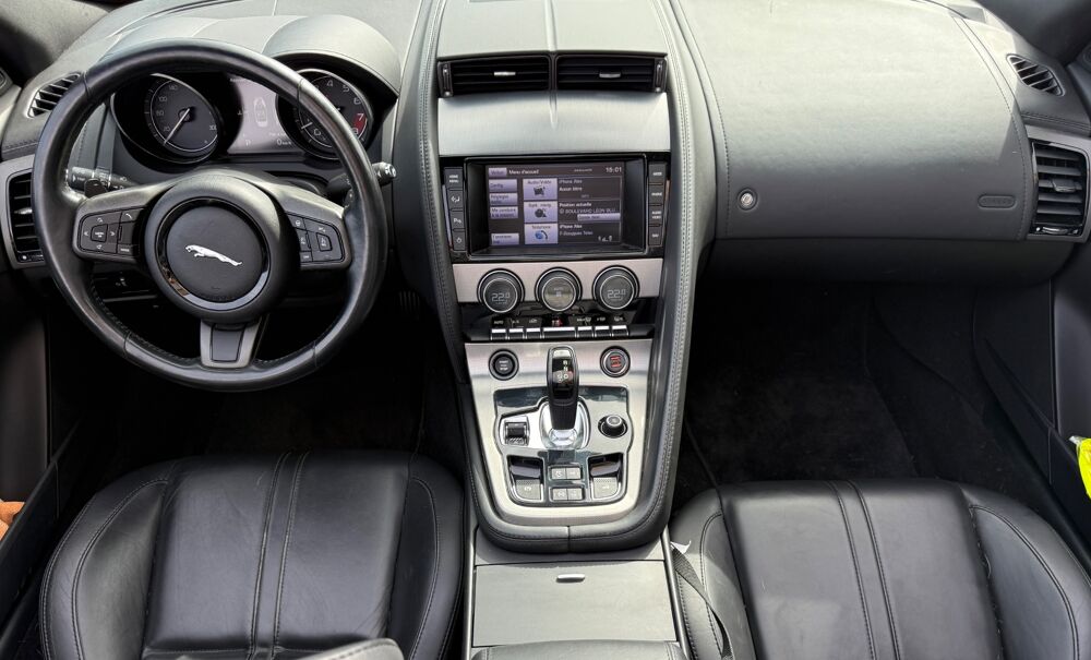 F-Type ROADSTER 3.0 340 CH BVA 2013 occasion 25000 Besan&ccedil;on