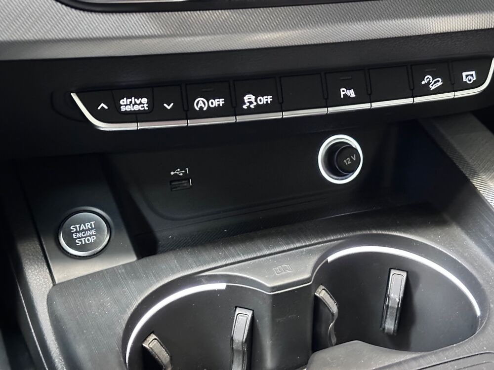 A4 2.0 TDI 190ch DESIGN LUXE QUATTRO S-TRONIC 2018 occasion 37100 Tours
