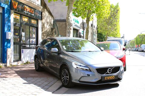 Volvo V40 2.0 T2 120 MOMENTUM GEARTRONIC BVA 2019 occasion Le Perreux-sur-Marne 94170