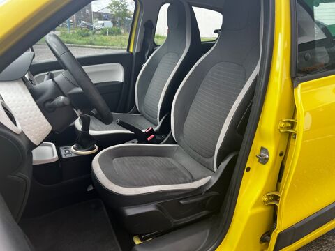 Twingo 1.0 SCE 70 CH ZEN / 1ERE MAIN + ENTRETIEN CONSTRUCTEUR 2015 occasion 47000 Agen
