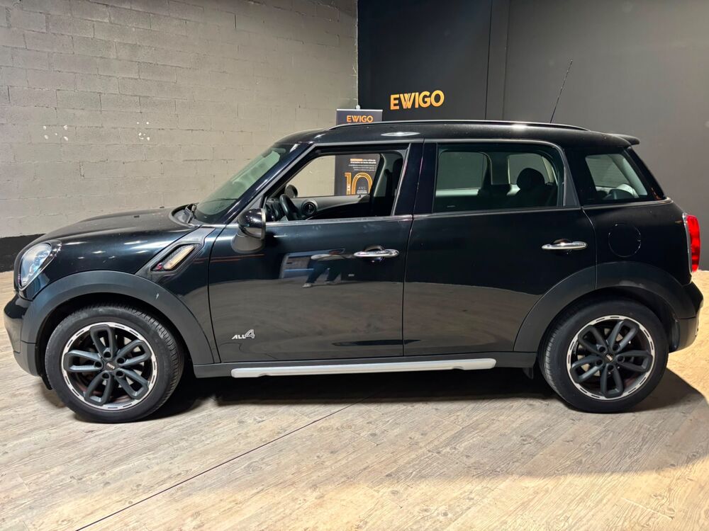 Countryman 2.0 SD 145 COOPER RED HOT CHILI ALL4-TOIT PANO 2015 occasion 60740 Saint-Maximin