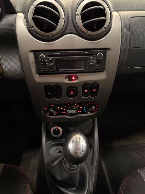 Duster 1.5 DCI 90 CH 4X4 - ATTELAGE- DISTRIBUTION OK 2013 occasion 69400 Arnas