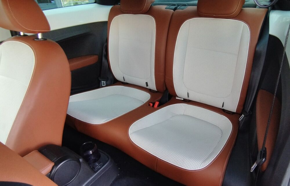 COCCINELLE II 2.0 TDI 140CH EDITION CUP R-LINE - SIEGES CHAUFFANTS 2014 occasion 57600 Forbach