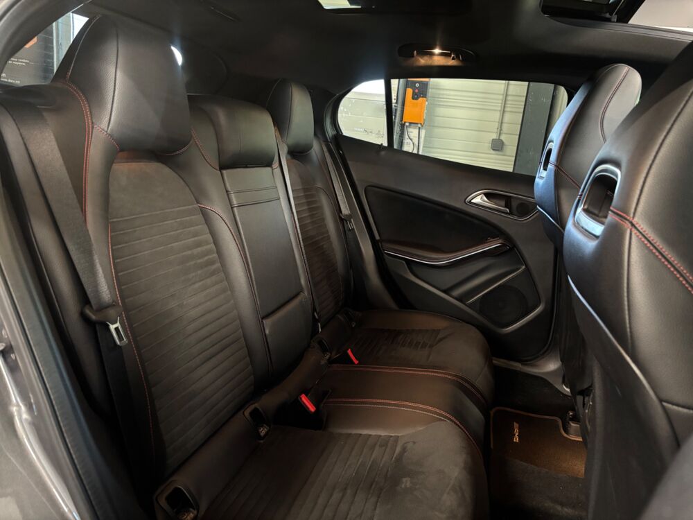 Classe GLA 1.6 200 155 Ch FASCINATION BVA 2018 occasion 79000 Niort