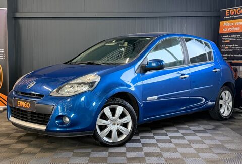 Renault Clio 1.2 TCE 100 Ch DYNAMIQUE TOMTOM - DISTRIBUTION FAITE - 2009 occasion Niort 79000