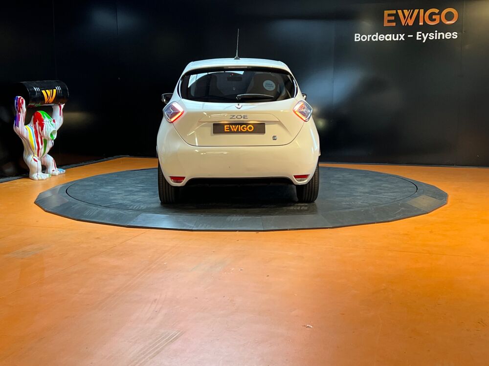 Zo&eacute; R240 ZE 90 22KWH LOCATION BATTERIE CHARGE-NORMALE BVA / SOH 2015 occasion 33320 Eysines