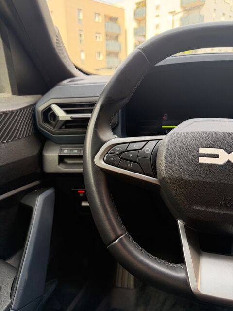 Duster 1.6 140H 95 FULL-HYBRID - 1.2KWH - JOURNEY - 4X2 - BVA - 1E 2025 occasion 69150 D&eacute;cines-Charpieu