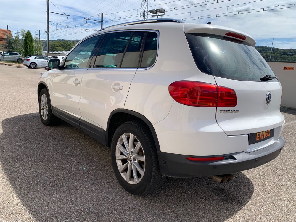 Tiguan 1,4 TSI 122ch BLUEMOTION / TOIT OUVRANT/SIEGES CUIR / Cha&icirc;ne 2012 occasion 69420 Ampuis