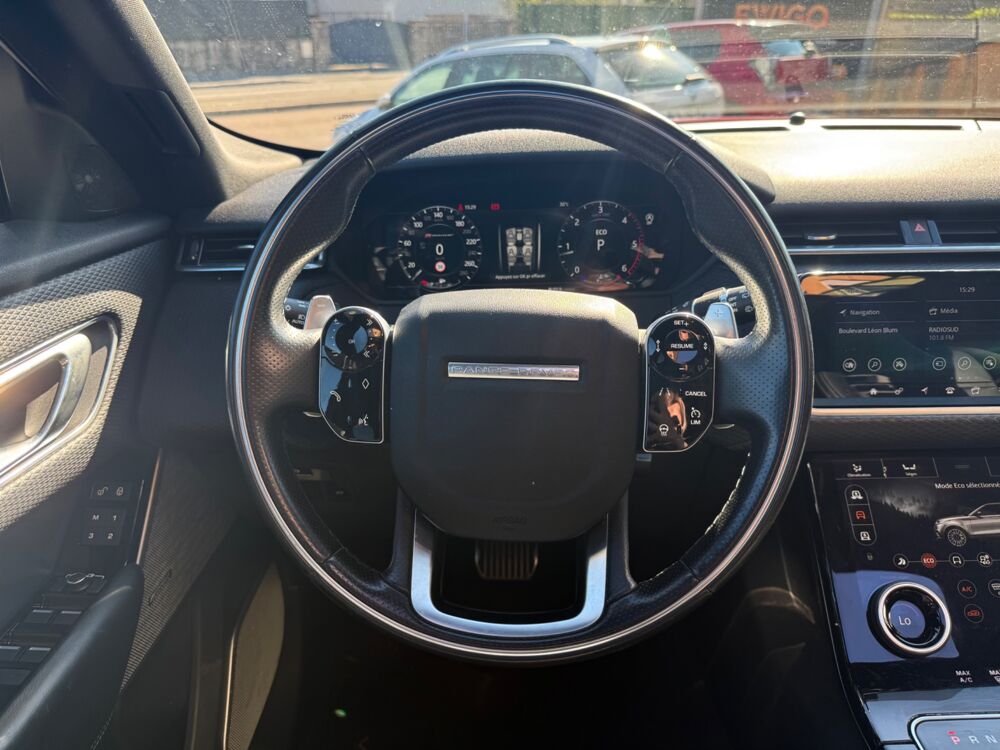 Range rover velar 3.0 D300 4WD BVA 1E MAIN SUIVI LAND ROVER CARPLAY 2017 occasion 25000 Besan&ccedil;on