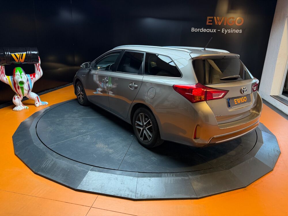 Auris TOURING-SPORTS 1.8 HSD 136H 100 FULL-HYBRID DYNAMIC BVA - EN 2015 occasion 33320 Eysines