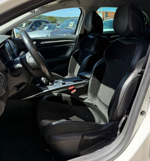M&eacute;gane IV 1.6 DCI 130 ENERGY INTENS + CAMERA + KEYLESS + ATTELAGE 2016 occasion 54000 Nancy