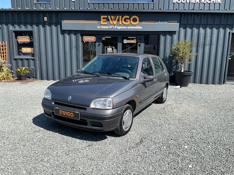 Annonce voiture Renault Clio 3490 €