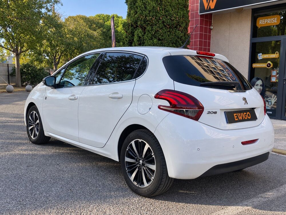 208 1.2 PURETECH 110 Ch ALLURE *CAM&Eacute;RA DE RECUL*COURROIE DE DIST 2019 occasion 13009 Marseille