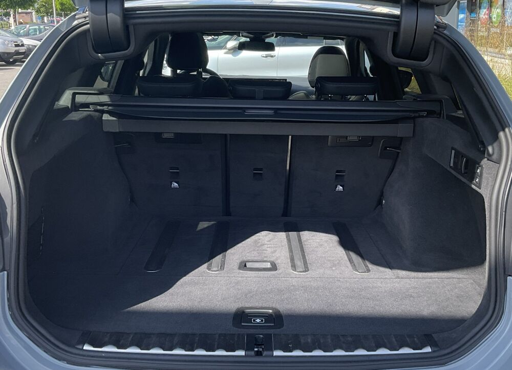 S&eacute;rie 3 TOURING 2.0 320 D 190 MHEV HYBRID 48VOLT M-SPORT BVA - Toit 2024 occasion 78410 Flins-sur-Seine