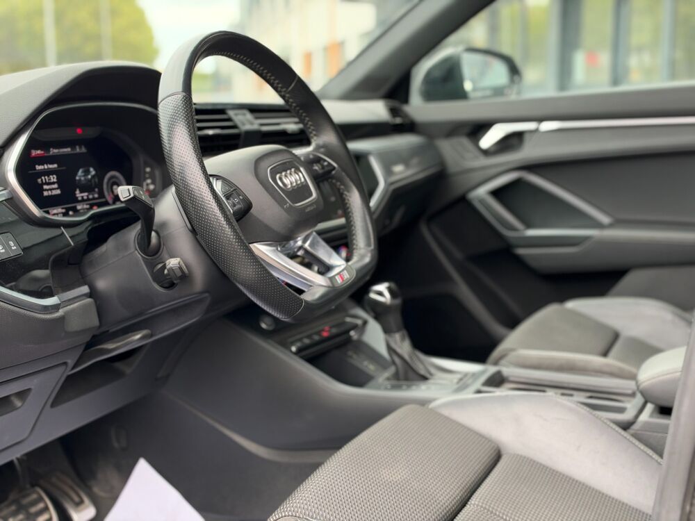 Q3 SPORTBACK 2.0 45 TFSI 230 S-LINE QUATTRO S-TRONIC BVA 2019 occasion 26000 Valence