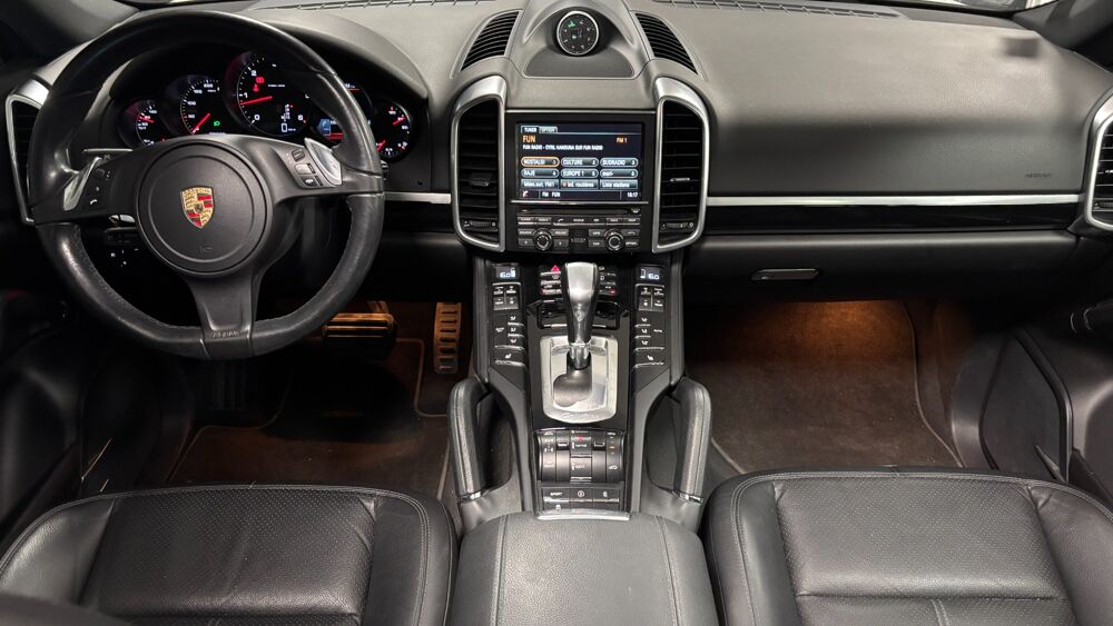 Cayenne 3.0D V6 PLATINIUM EDITION TIPTRONIC S a // FULL OPTIONS 2013 occasion 34430 Saint-Jean-de-V&eacute;das
