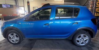 Sandero 1.5 DCI 90 Ch -STEPWAY - DISTRIBUTION OK 2015 occasion 79000 Niort
