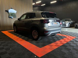T-Cross 1.0 TSI 110 ACTIVE DSG BVA - 1er MAIN - Entretien Volkswagen 2021 occasion 44220 Cou&euml;ron