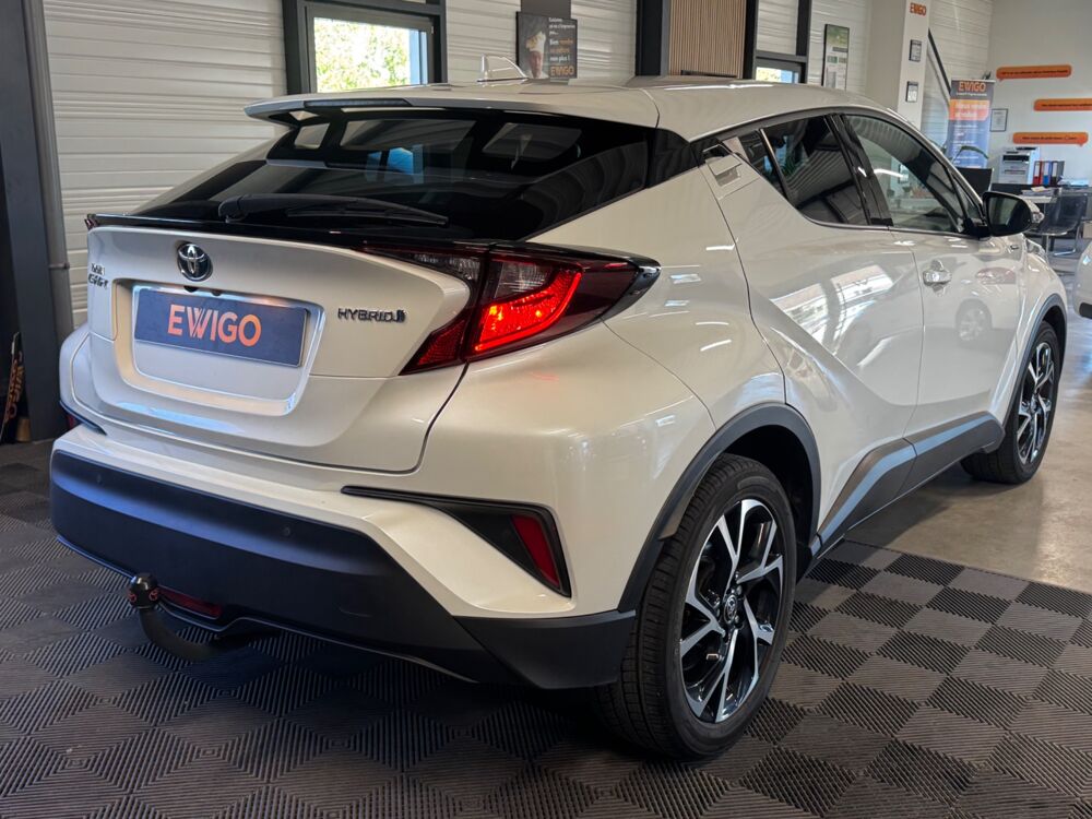 C-HR 1.8 VVT-I 122 Ch 100 FULL-HYBRID 0.85KWH- EDITION- ATTELAGE- 2020 occasion 79000 Niort