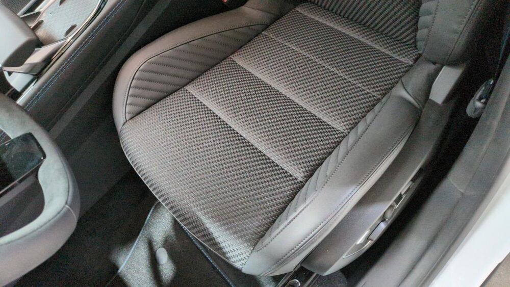 Austral FULL HYBRID E-TECH 200 CH BVA ESPRIT ALPINE + PACK PARKING 3 2026 occasion 38420 Le Versoud