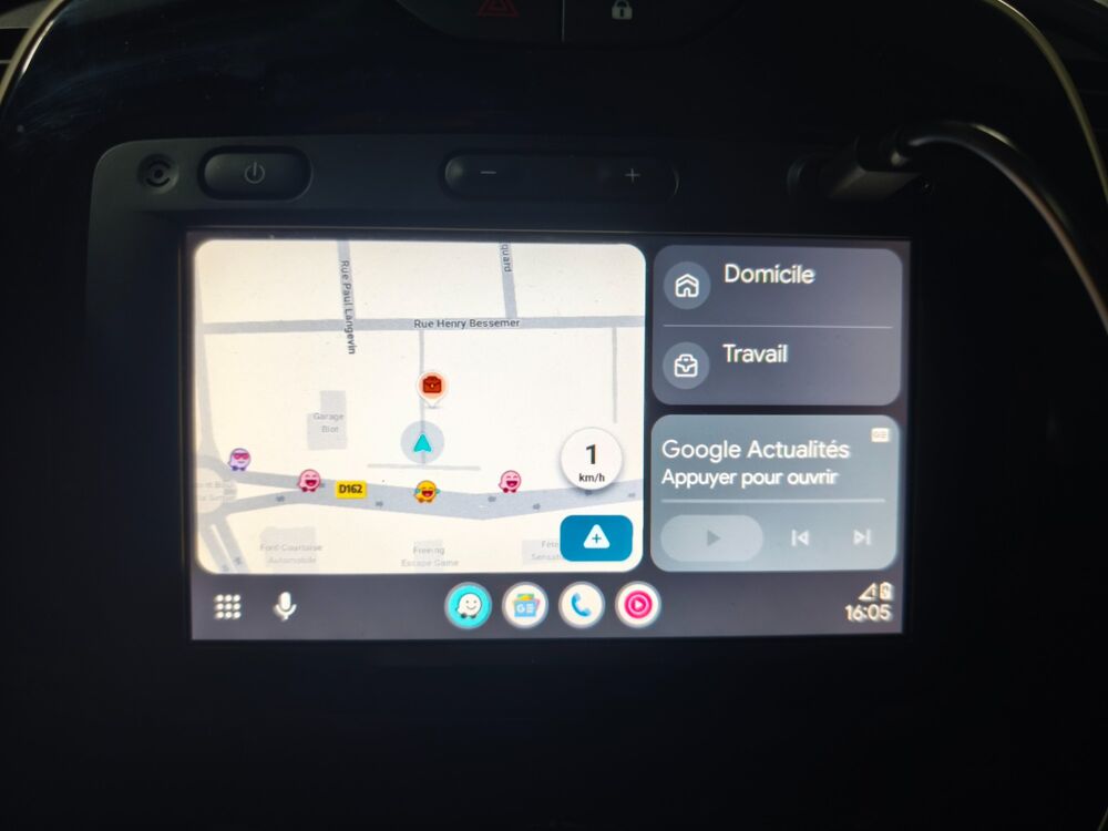 Captur 0.9 TCE 90 BUSINESS PREMIERE MAIN 2020 occasion 60740 Saint-Maximin