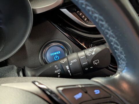 C-HR HYBRID 122CV COLLECTION - JBL - 2EME MAIN - ENTRETIEN ET GAR 2019 occasion 69400 Arnas