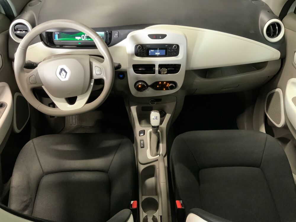 Zo&eacute; R90 ZE 90 40KWH ACHAT INT&Eacute;GRALE LIFE BVA SOH 86% 2018 occasion 26100 Romans-sur-Is&egrave;re