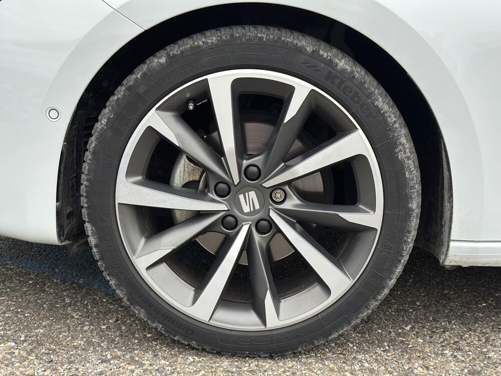 Leon 2.0 TDI 150CH FR DSG / SIEGES ELECTRIQUES A MEMOIRE 2022 occasion 47000 Agen
