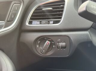 Q3 1.4 COD TFSI 150 CH S LINE S-TRONIC 2018 occasion 25000 Besan&ccedil;on