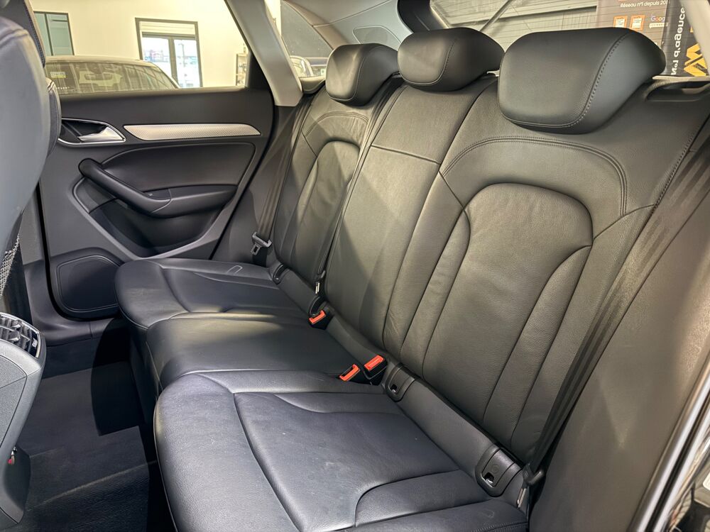 Q3 2.0 TDI 150 Ch AMBITION LUXE QUATTRO S-TRONIC BVA 2015 occasion 79000 Niort