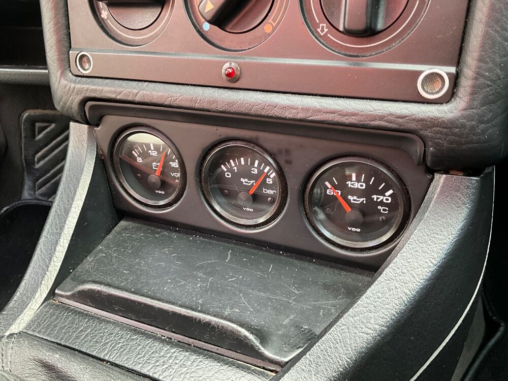 A6 AUDI 90 2.2 136CH / 5 CYLINDRES / FACTURES D'ENTRETIENS / AU 1989 occasion 17000 La Rochelle