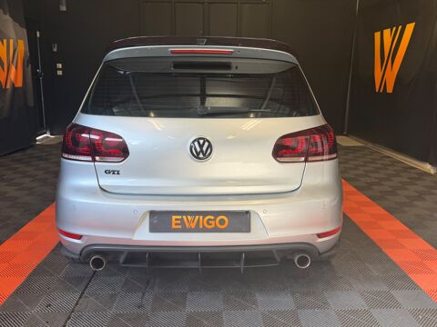 Golf 2.0 TSI 210 Ch GTI TOIT OUVRANT/ SIEGES CHAUFFANTS SUIVI COM 2009 occasion 24750 Tr&eacute;lissac