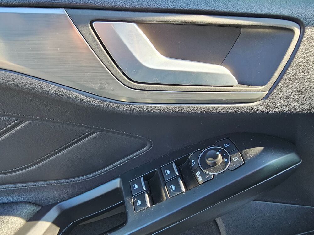 Focus BREAK 1.5 ECOBLUE 120Ch TITANIUM ENTRETIEN FORD 2022 occasion 26000 Valence