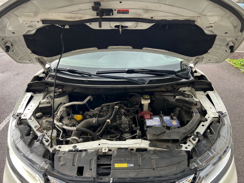 Qashqai 1.2 DIGT 115ch ACENTA 2WD - TOIT PANO/CAM&Eacute;RA 360/SI&Egrave;GES CHAU 2018 occasion 57600 Forbach