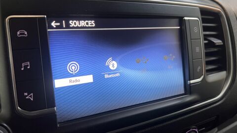 Proace FOURGON MEDIUM 1.5 120 Ch D-4D BUSINESS BVM6 RC21 2022 occasion 33610 Cestas