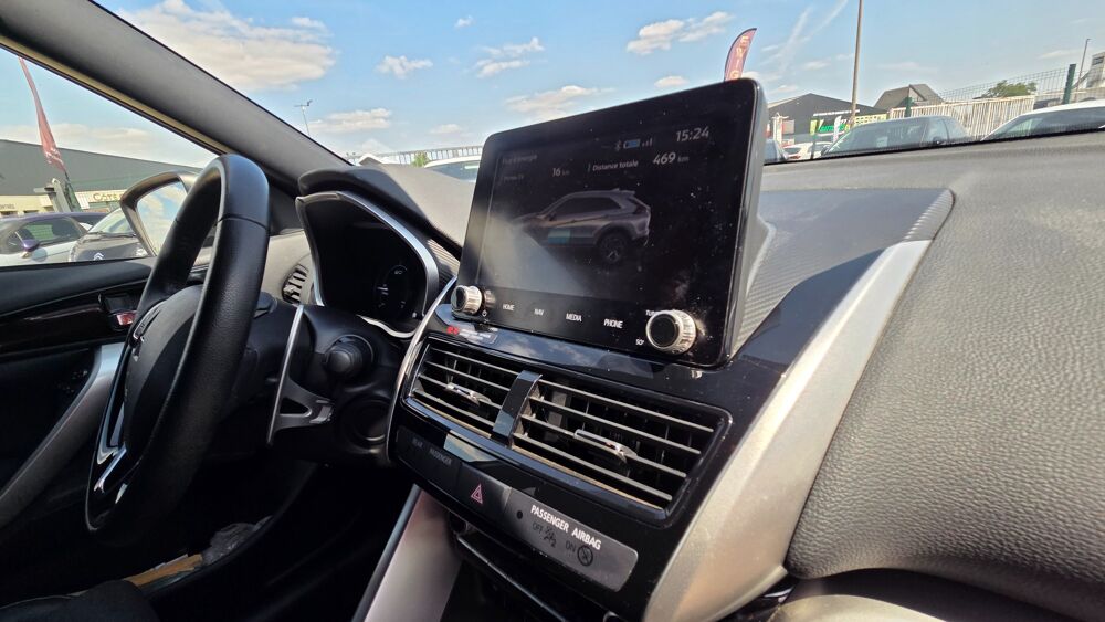 Eclipse Cross 2.4 188ch HYBRID INTENSE 4WD GARANTIE 5 ANS - 1er MAIN - CAM 2023 occasion 27000 &Eacute;vreux