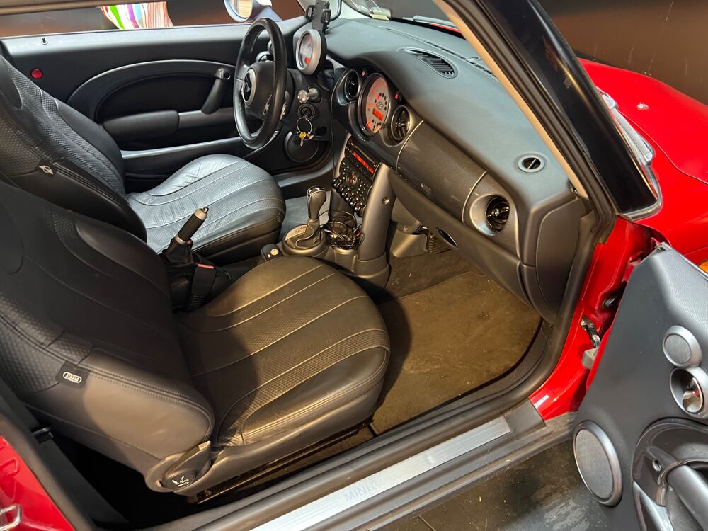 Cooper 1.6 115 COOPER CVT BVA // 2NDE MAIN // PACK FASION // REGULA 2004 occasion 33320 Eysines