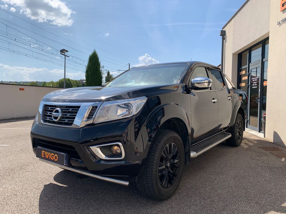 Navara DOUBLE CAB 2.3 DCI 163ch ACENTA PLUS 4X4 / Attelage / Cam&eacute;ra 2017 occasion 69420 Ampuis