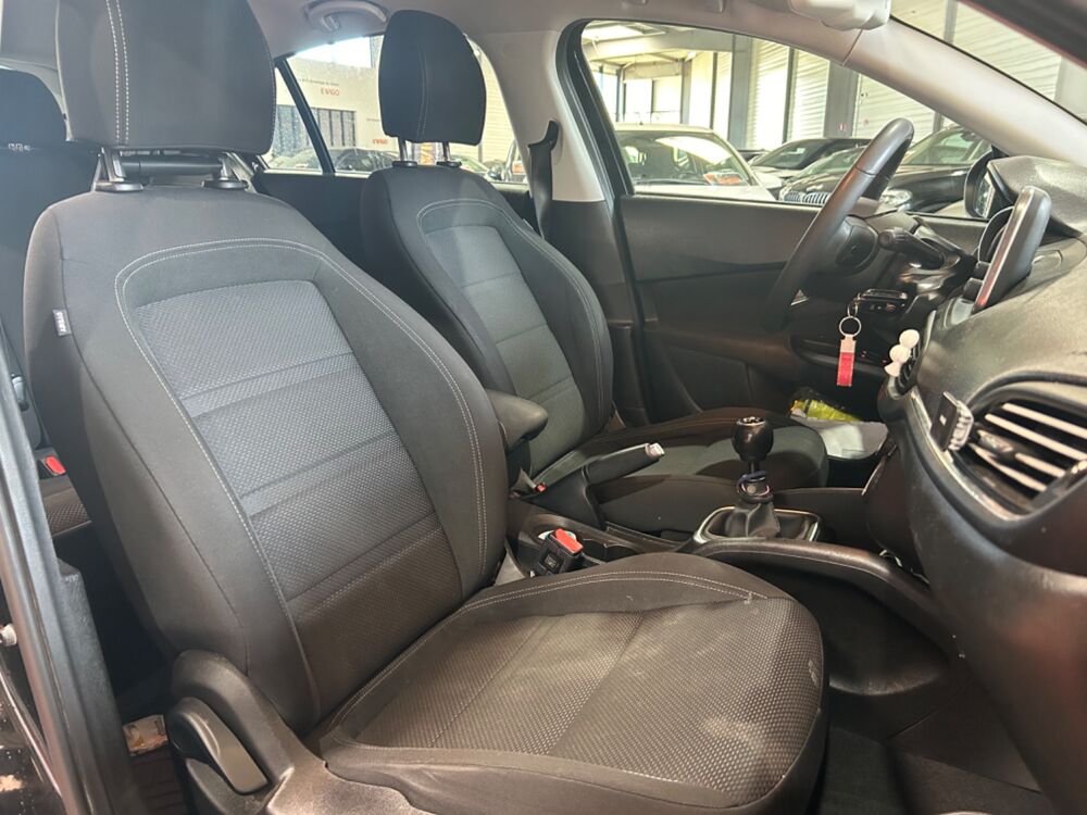 Tipo 1.4 95 CH EASY / CAM&Eacute;RA DE RECUL / CARPLAY 2019 occasion 29000 Quimper