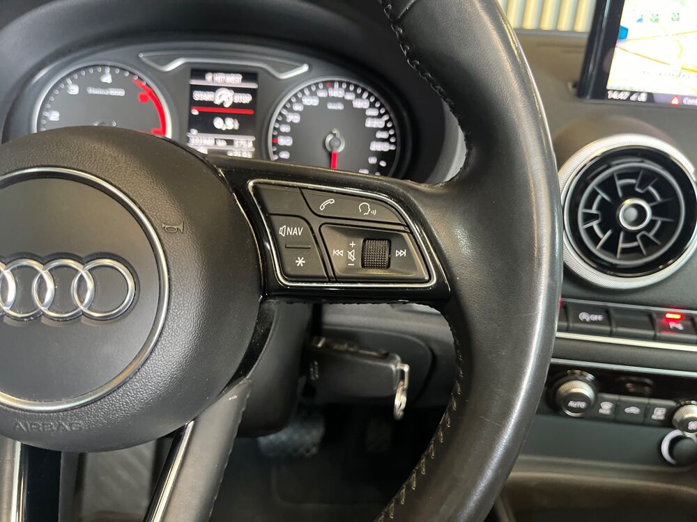 A3 CABRIOLET 2.0 TDI 150 SPORT S-TRONIC Radar Av/Ar 2018 occasion 44220 Cou&euml;ron