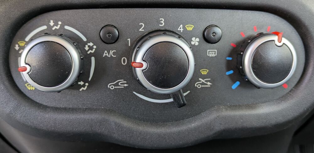 Twingo 1.0 SCE 70ch ZEN 2018 occasion 25300 Pontarlier