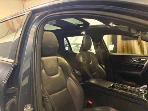 V60 2.0 T8 303 ch + 87 ELEC TWIN-ENGINE HYBRID INSCRIPTION LUXE 2020 occasion 78125 Gazeran