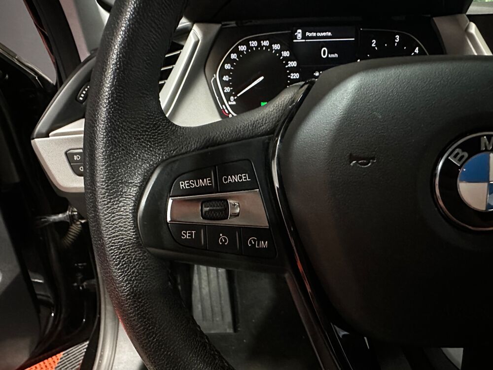S&eacute;rie 1 1.5 D 116D 116 CH BVA / CARPLAY / RADARS AV & AR / PHARES LE 2021 occasion 29000 Quimper