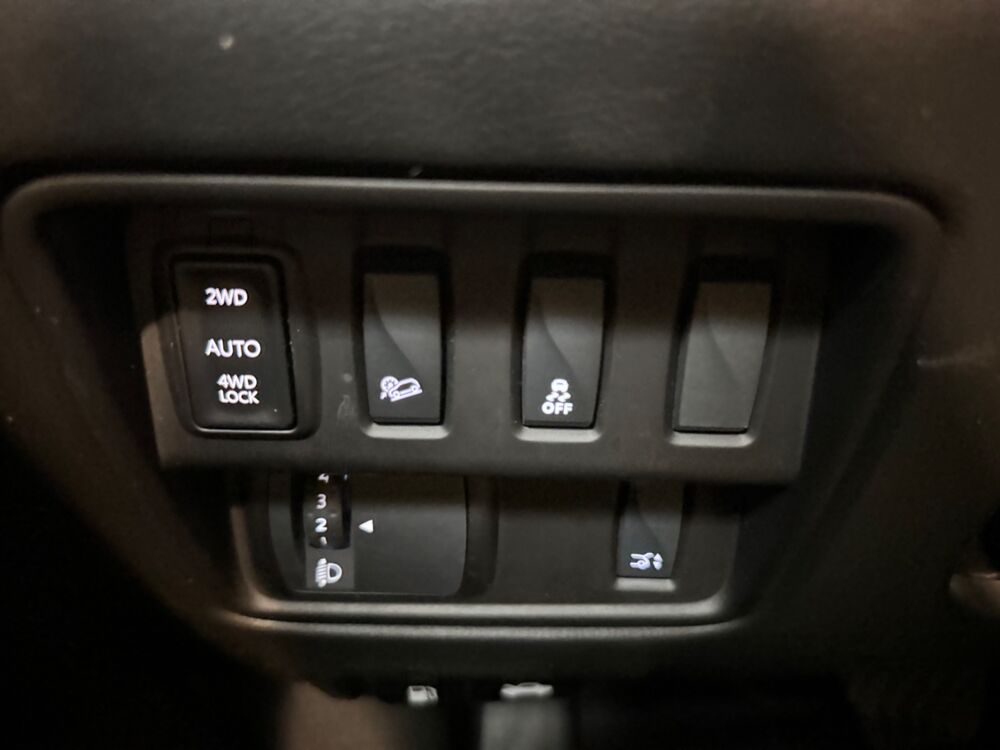 Koleos 2.0 BLUEDCI 185ch INITIALE PARIS 4X4 X-TRONIC BVA FULL OPTIO 2021 occasion 78125 Gazeran