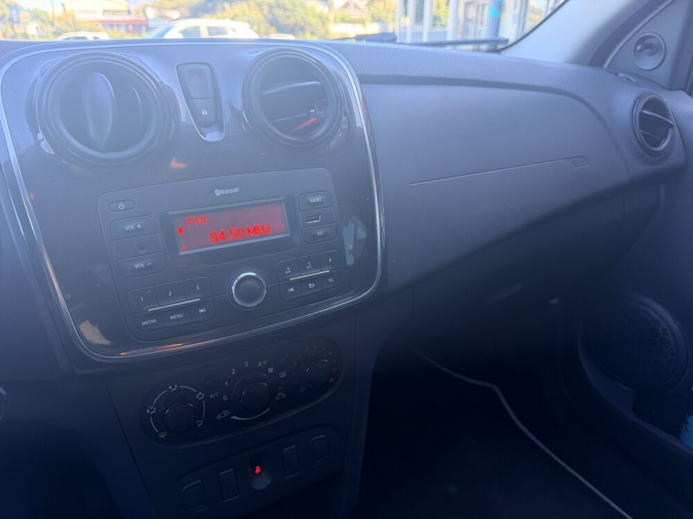 Logan MCV 1.5 BLUEDCI 95 CH ESSENTIEL + RADAR AR 2020 occasion 97410 Saint-Pierre